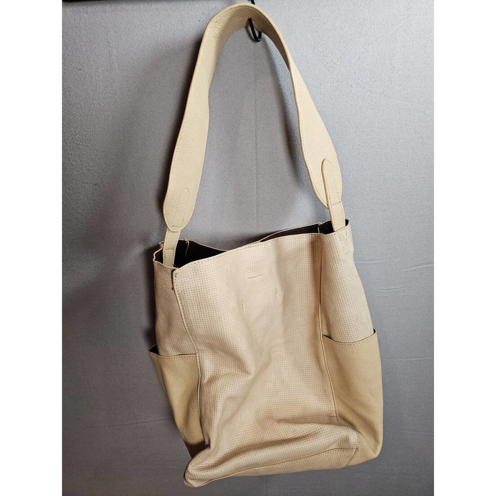 SHOULDER BAG M/L BEIGE TAN VEGAN LEATHER EXTERIOR POCKETS ANTHROPOLOGIE SLOUCHY - Picture 4 of 9